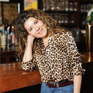 Meet your Posher, Lisa!